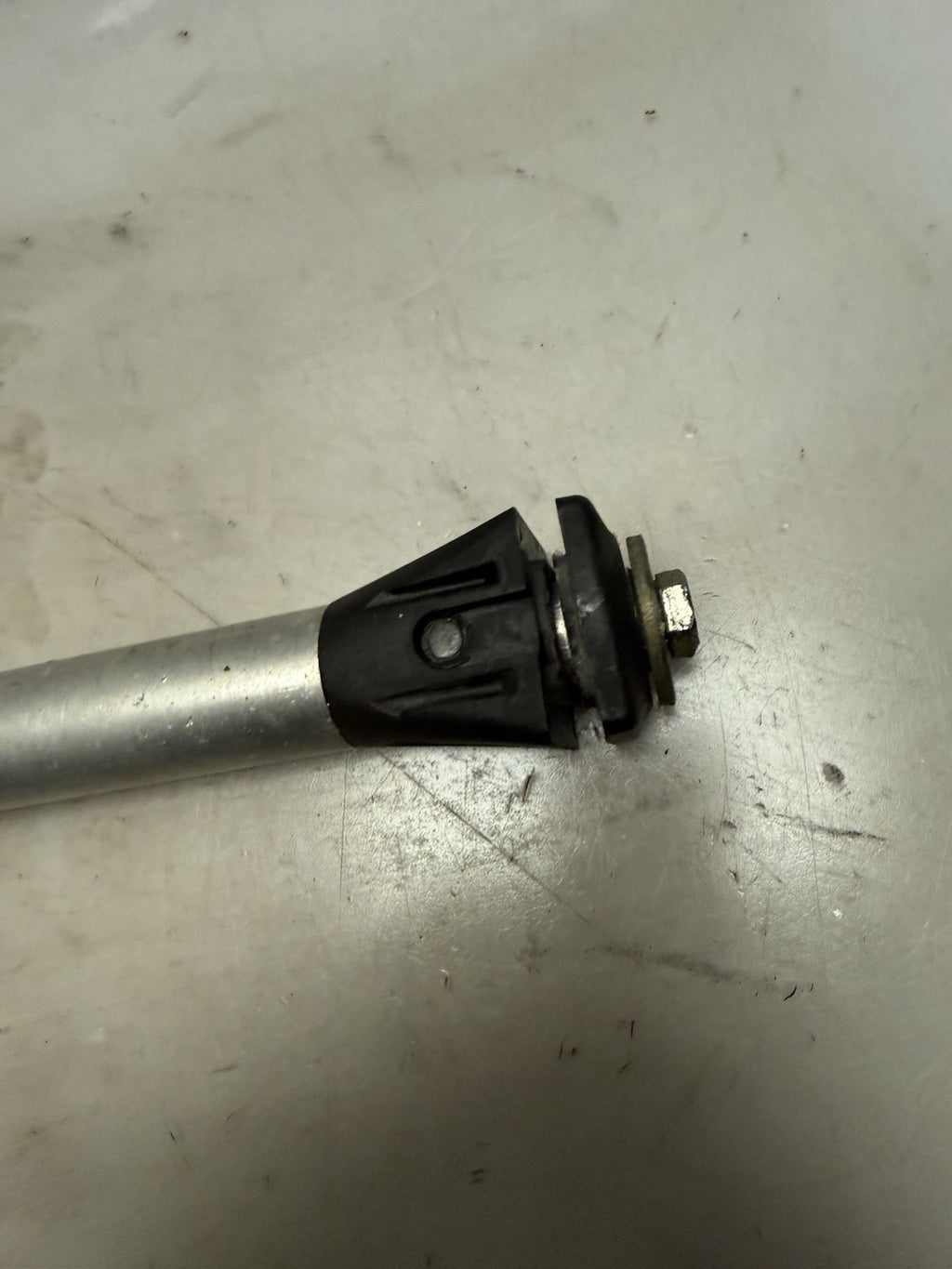 2007-2016 RMK Indy Dragon Assault Polaris OEM Rear Idler Axle Shaft Ass'y