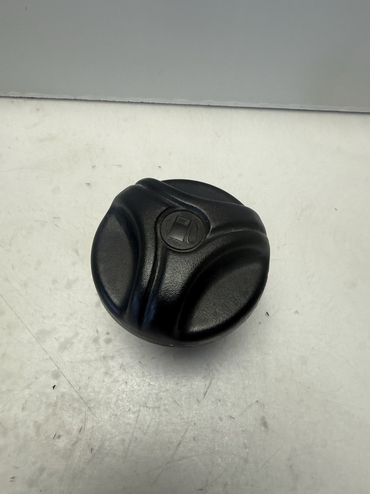 1996-2011 Sea-Doo GTX LTD 947 OEM Gas Fuel Filler Neck & Cap 275500231 275500153