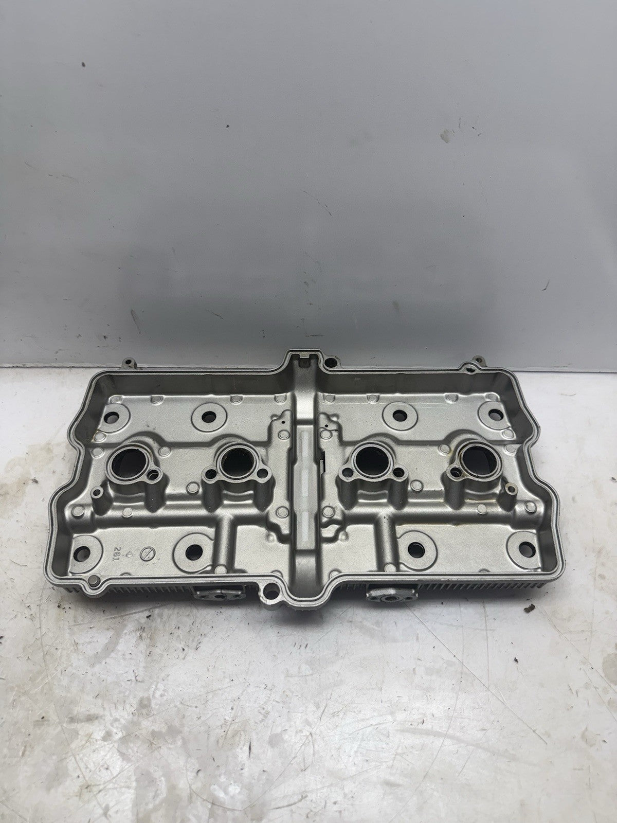 1997-2006 Suzuki GSX600F Katana OEM Cylinder Head Valve Cover 11171-26E01