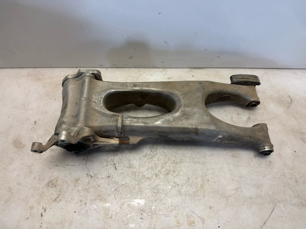 2004-2005 Yamaha YFZ 450 OEM Rear Suspension Swingarm w/ Carrier 5TG-22110-01-00